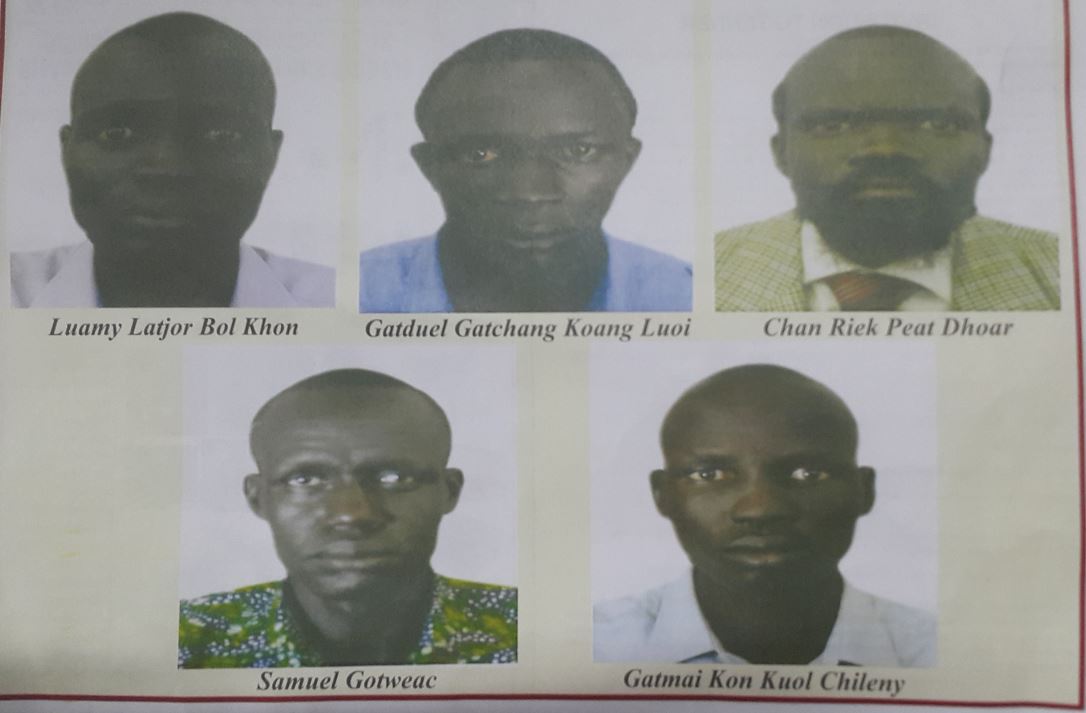 You know these guys? Police want them for SSP2 million bounty